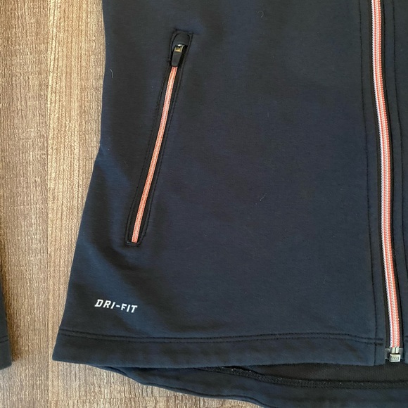 Nike DriFit Oregon State Zip Up - Picture 3 of 9